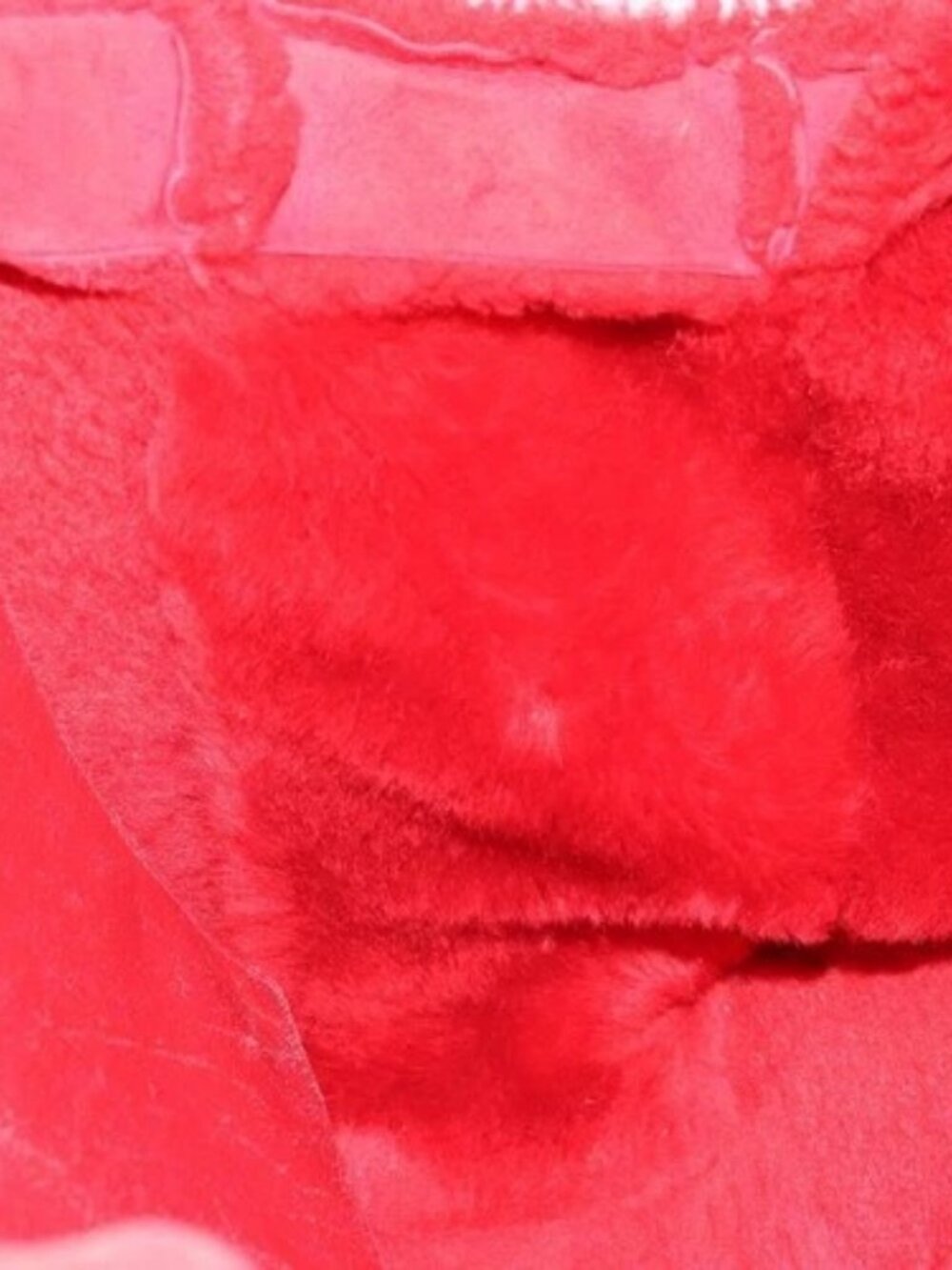 CHANEL Tote Bag Suede Red CC Auth 164529 - Picture 12 of 16